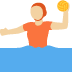 Person playing water polo (srednje svijetao ten) 🤽🏼